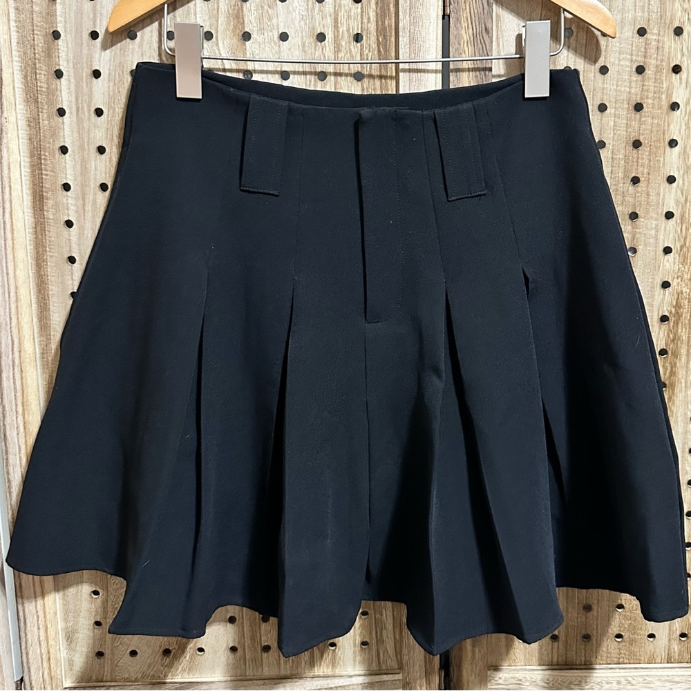 EUC Black Pleated Mini Skirt with Shorts - Picture 3 of 4